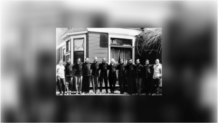 USC Theta Psi fraternity posing together for a photo