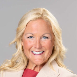 Headshot of Jennifer Cohen